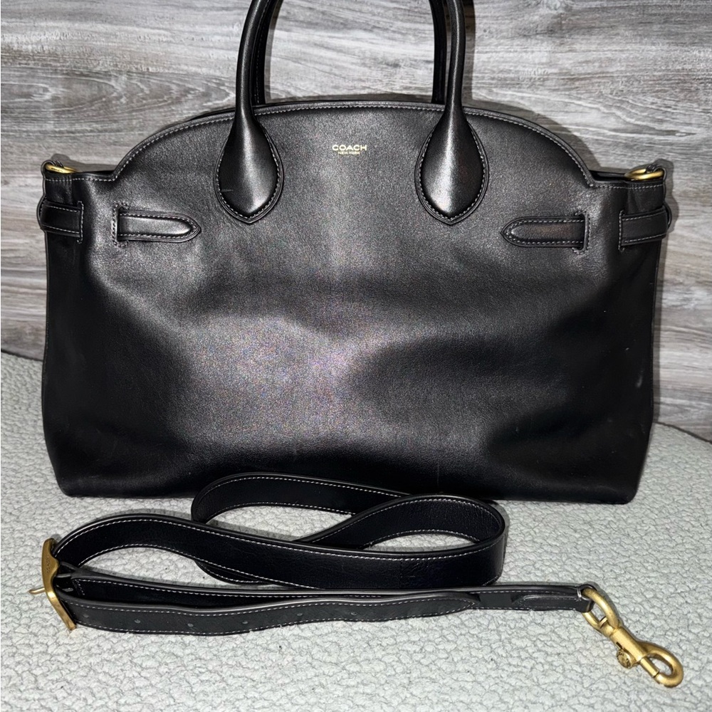 Coach Empire 40 *MAY BE WILLING TO TRADE*